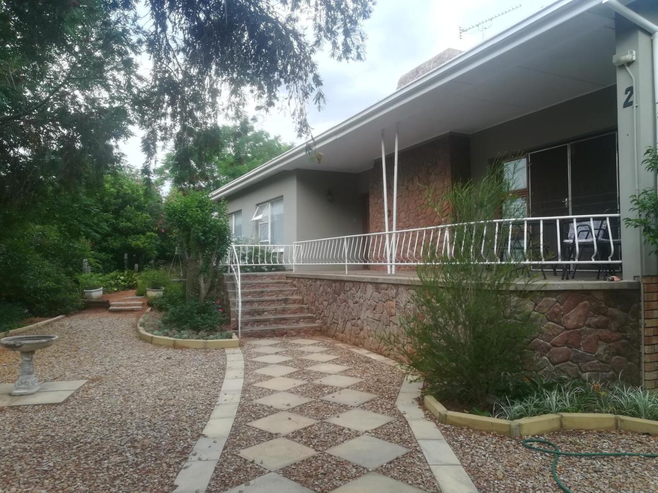 Mulberry Place Cradock Luaran gambar
